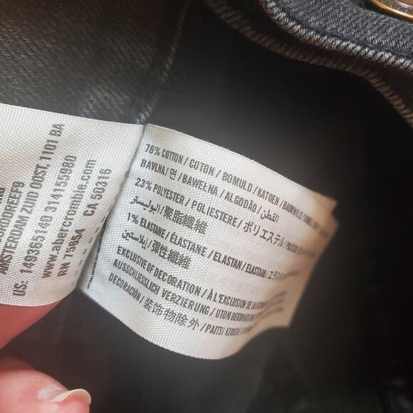 Abercrombie & Fitch Black Denim Cut Off Shorts Size W 24 / 00 Women's - Picture 6 of 6